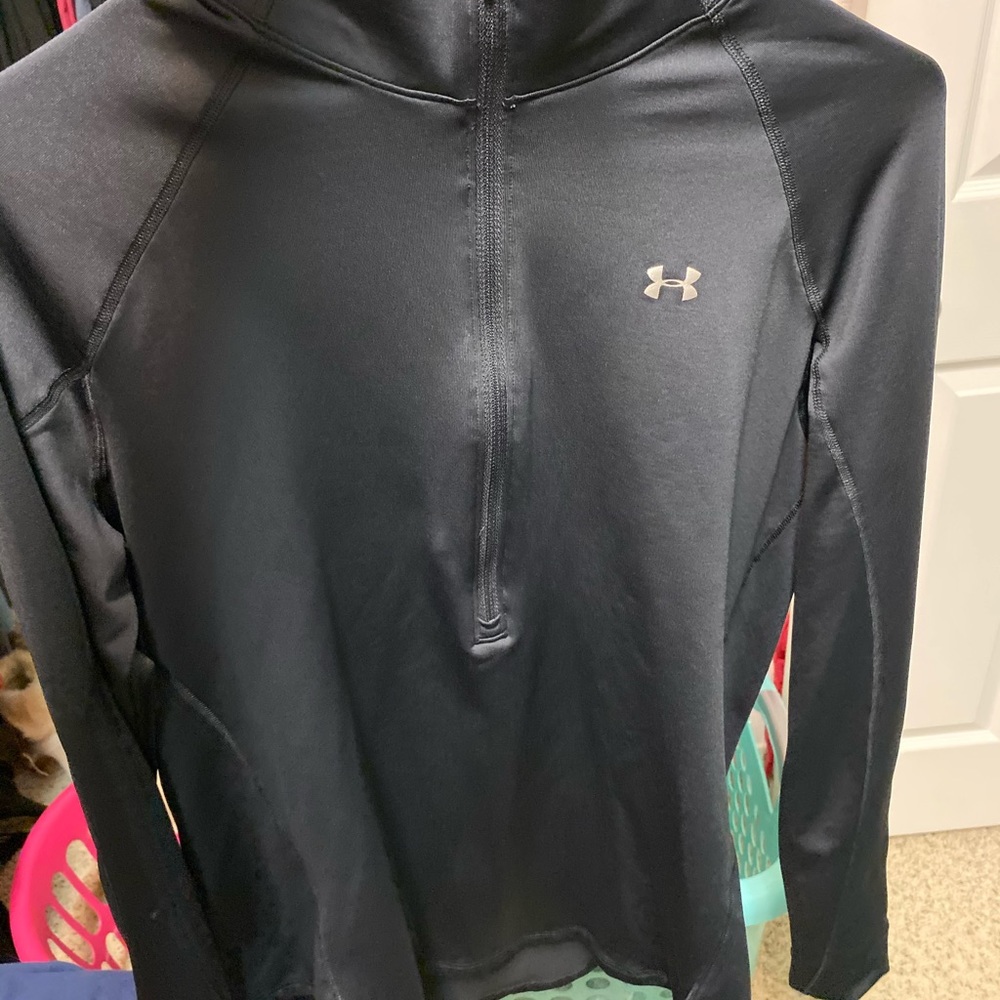 Used Under Armour Pullover